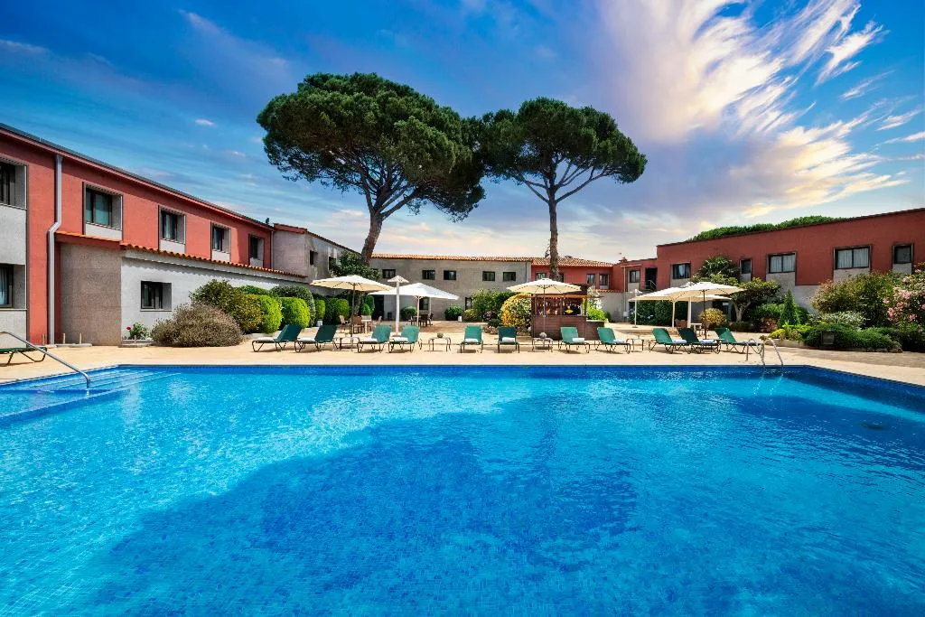 Pool, Salles Hotel Aeroport de Girona, Costa Brava