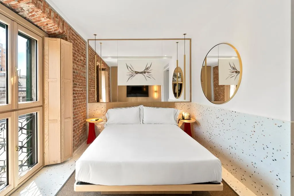 DOUBLE SUPERIOR Room, Milu Milano, Milan