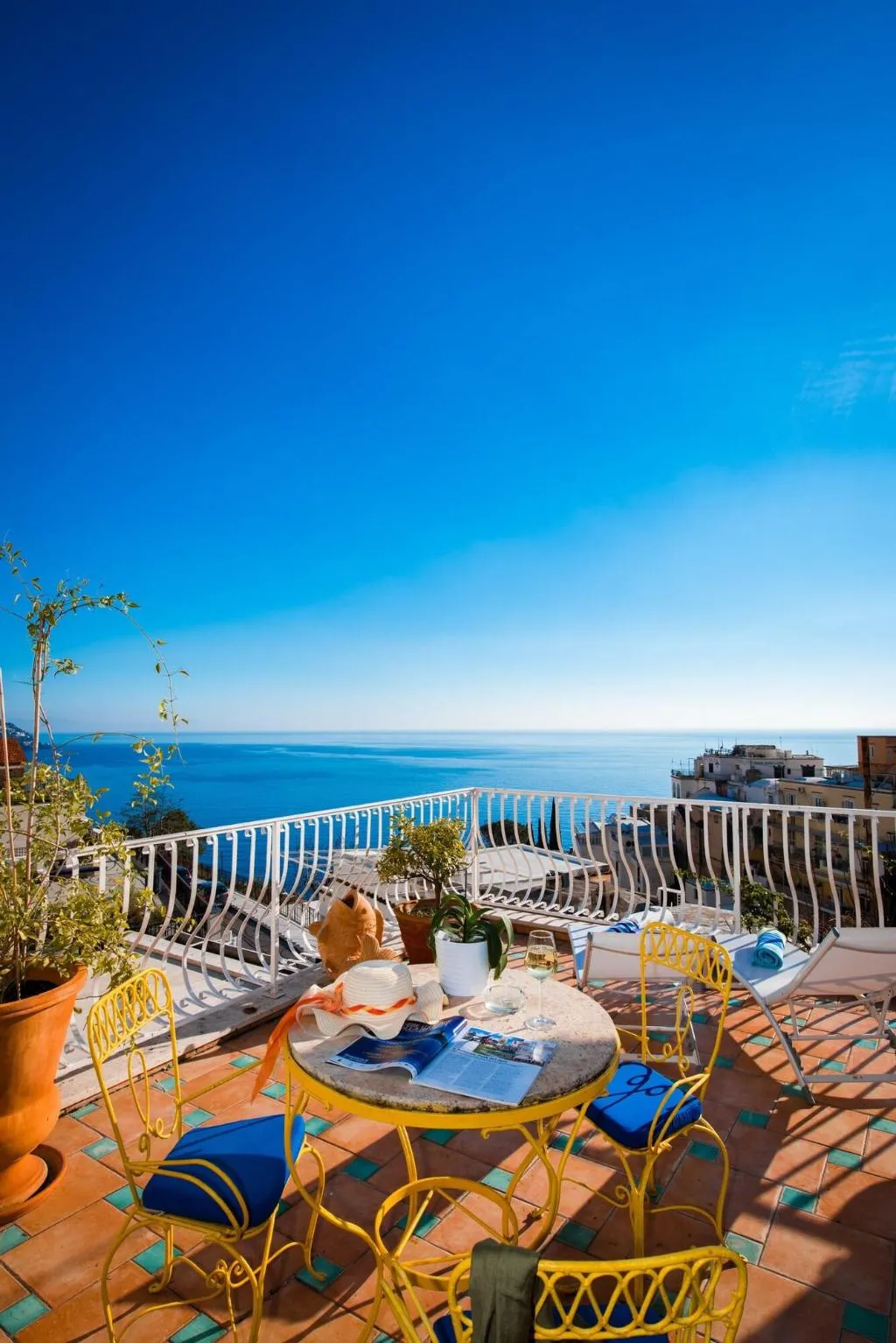 Terrace, Hotel Villa Delle Palme, Naples