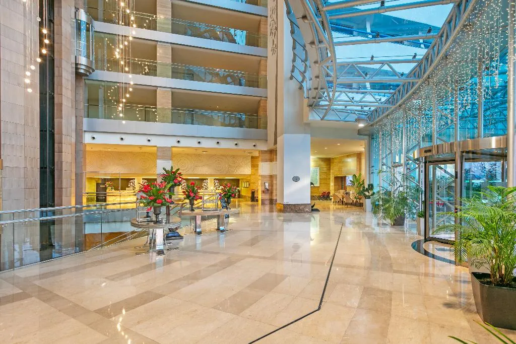 Lobby, Titanic Deluxe Lara, Antalya