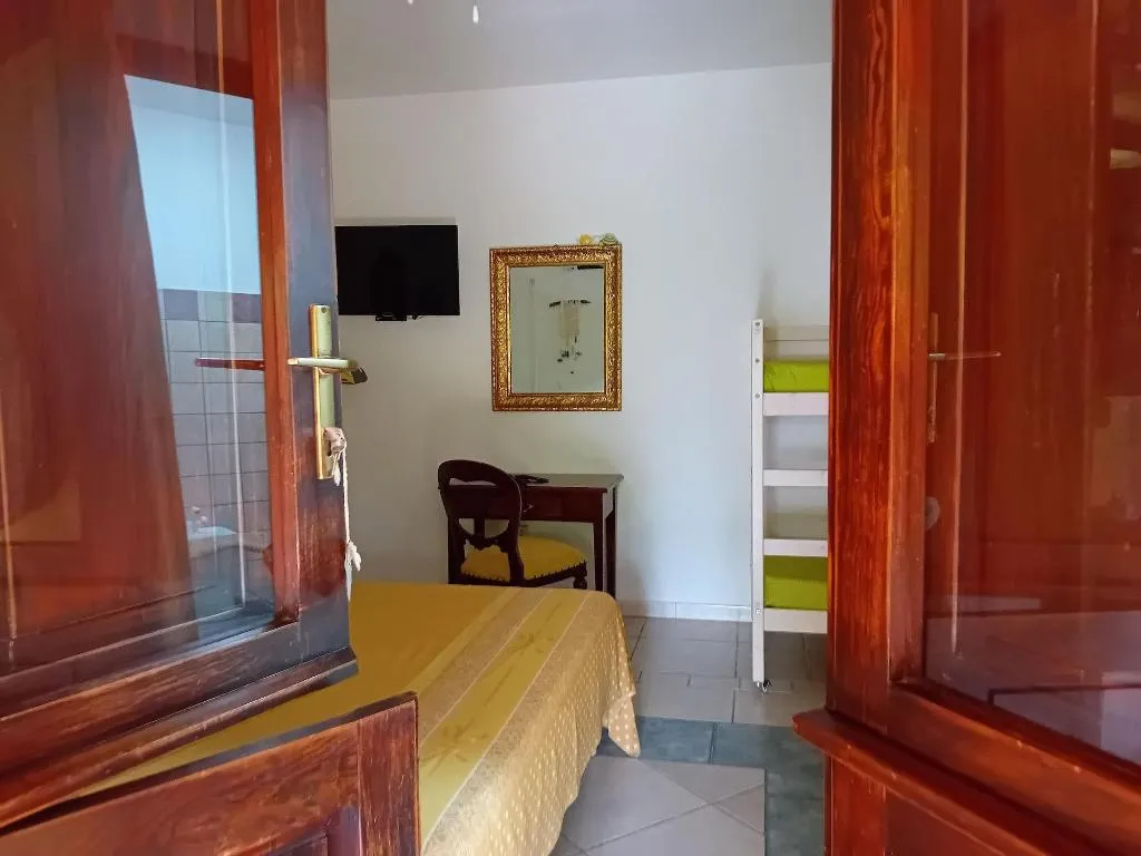 Room, Bed And Breakfast Dal Pozzo, Alghero