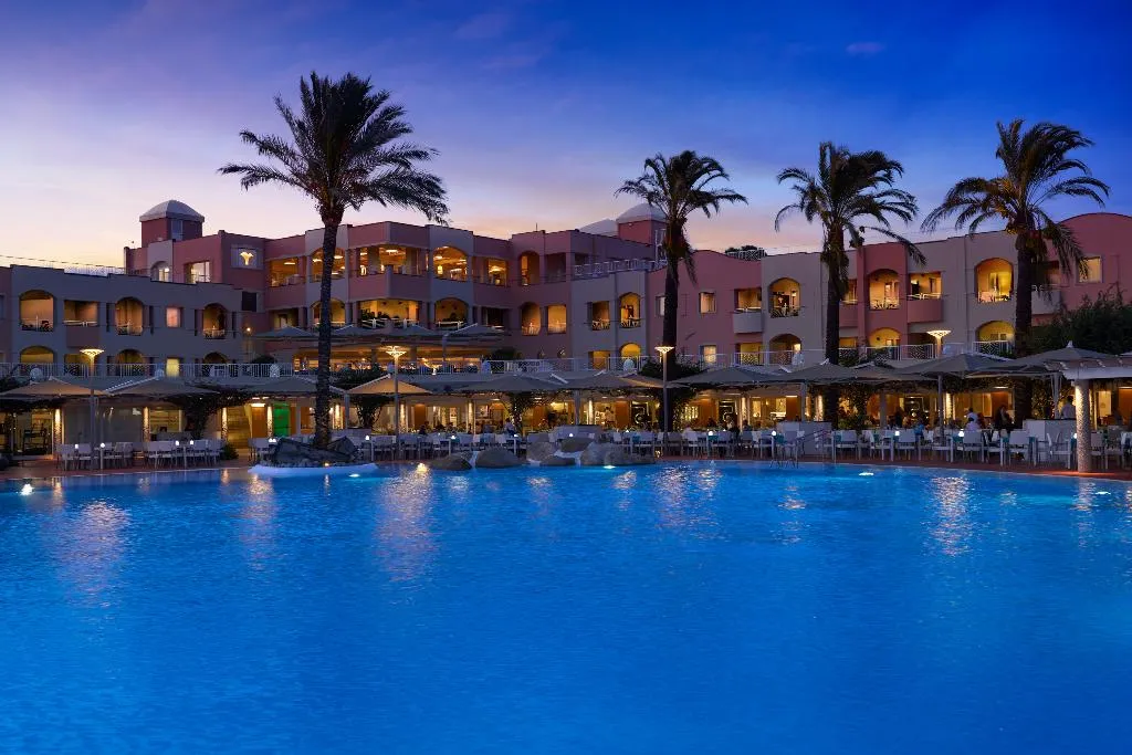 Restaurant, Almar Timi Ama Resort & Spa, Cagliari