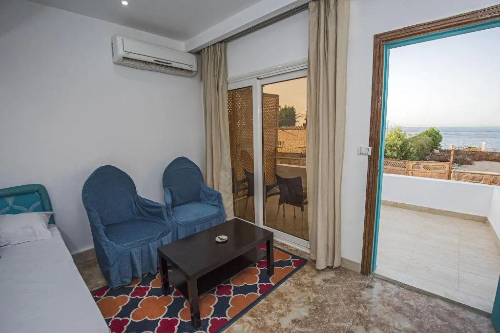 Room, Lilly Rooms And Studios, Red Sea Riviera