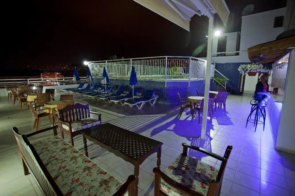 Terrace, Kleopatra Aytur Apart, Antalya