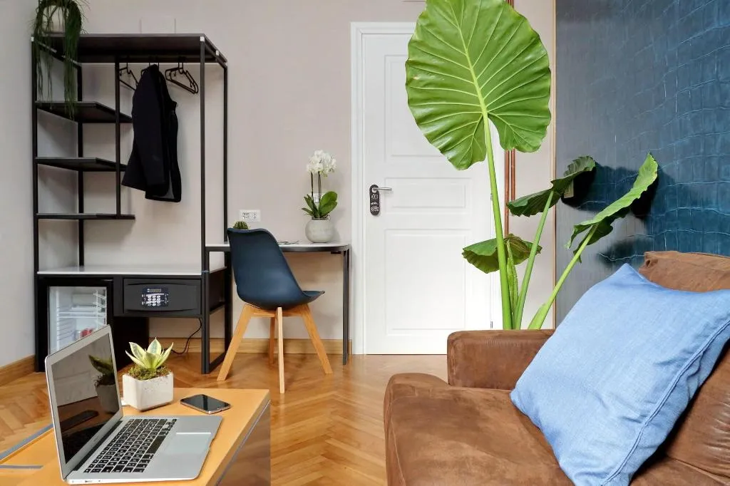 Room, Vico Rooms And Terrace, Rome