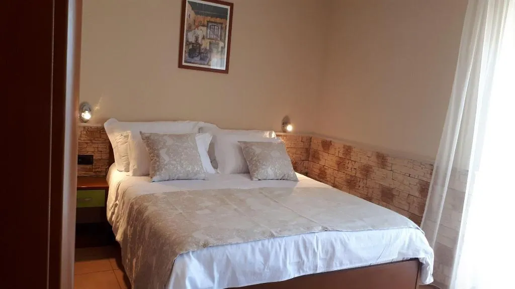 Room, Pansion Dalmacija, Split