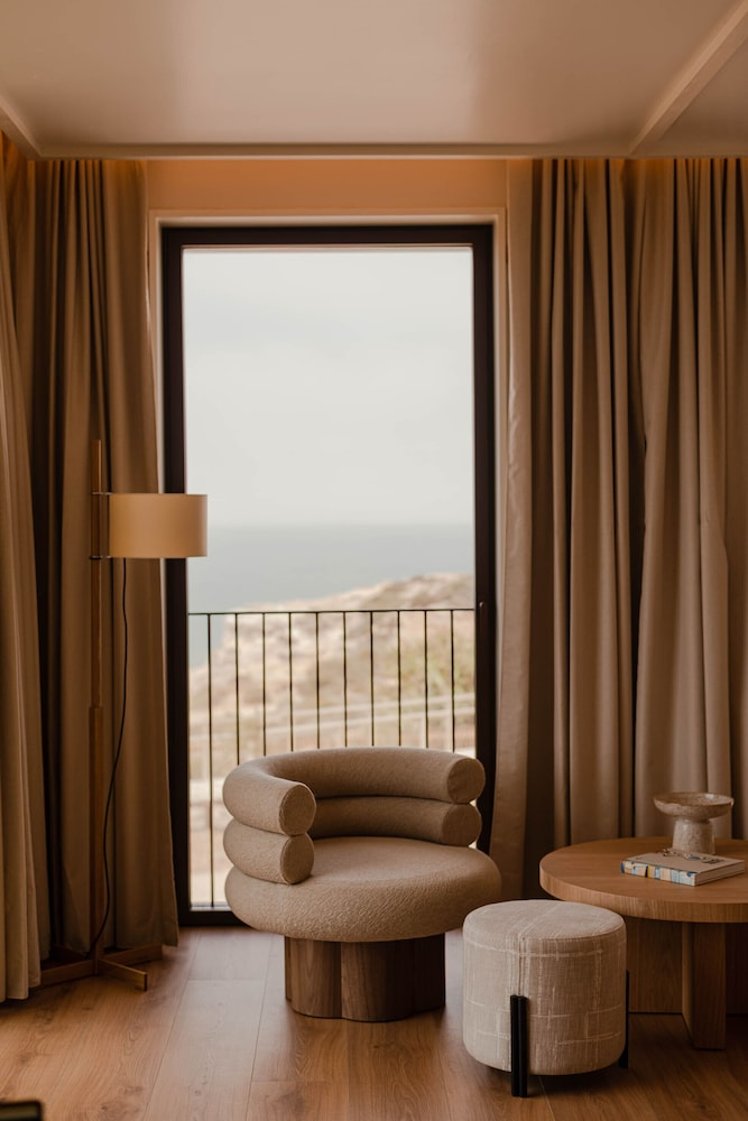 Aethos Ericeira, Lisbon