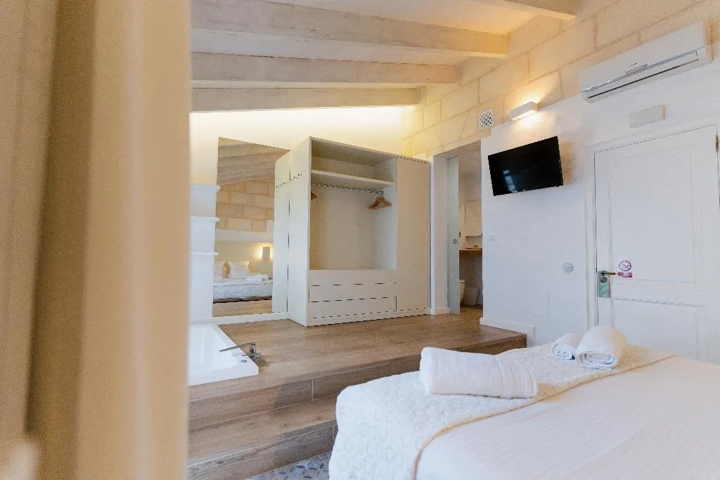 Double or Twin SUPERIOR Room, Can Roca Nou, Menorca