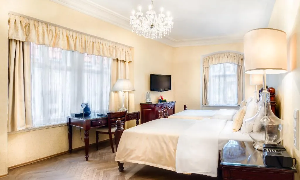 DOUBLE DELUXE Room, The Dominican, Prague