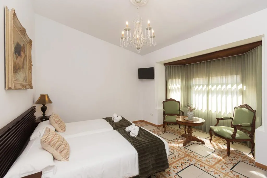 SUITE TWO BEDS Room, Art boutique La Casona de las Flores, Costa Blanca