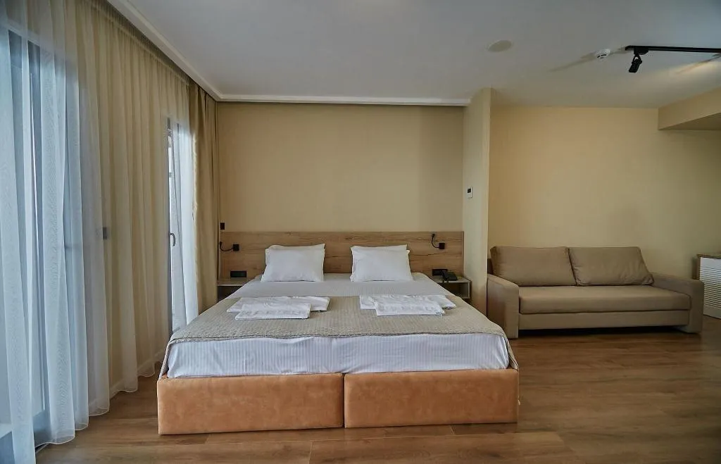 Room, Eter Hotel, Durres