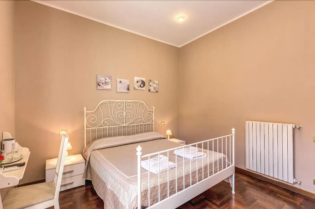 Room, Morgagni House, Rome