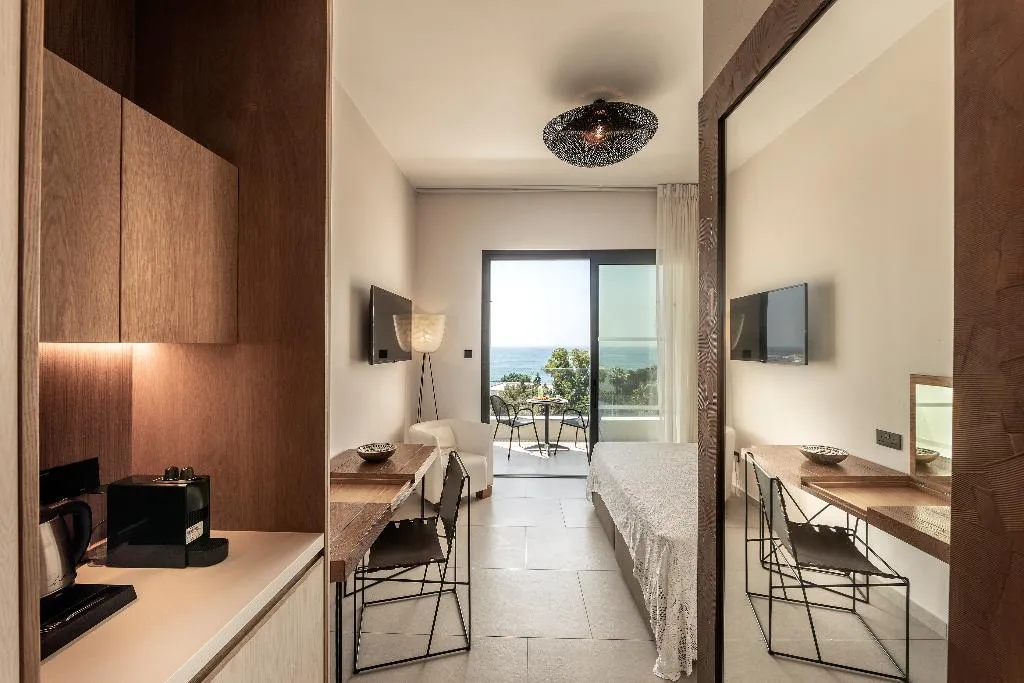 DOUBLE SINGLE USE PREMIUM Room, Anemi Hotel & Suites, Cyprus