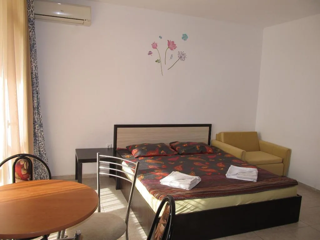 Room, Aparthotel Cote Da Zure, Bourgas