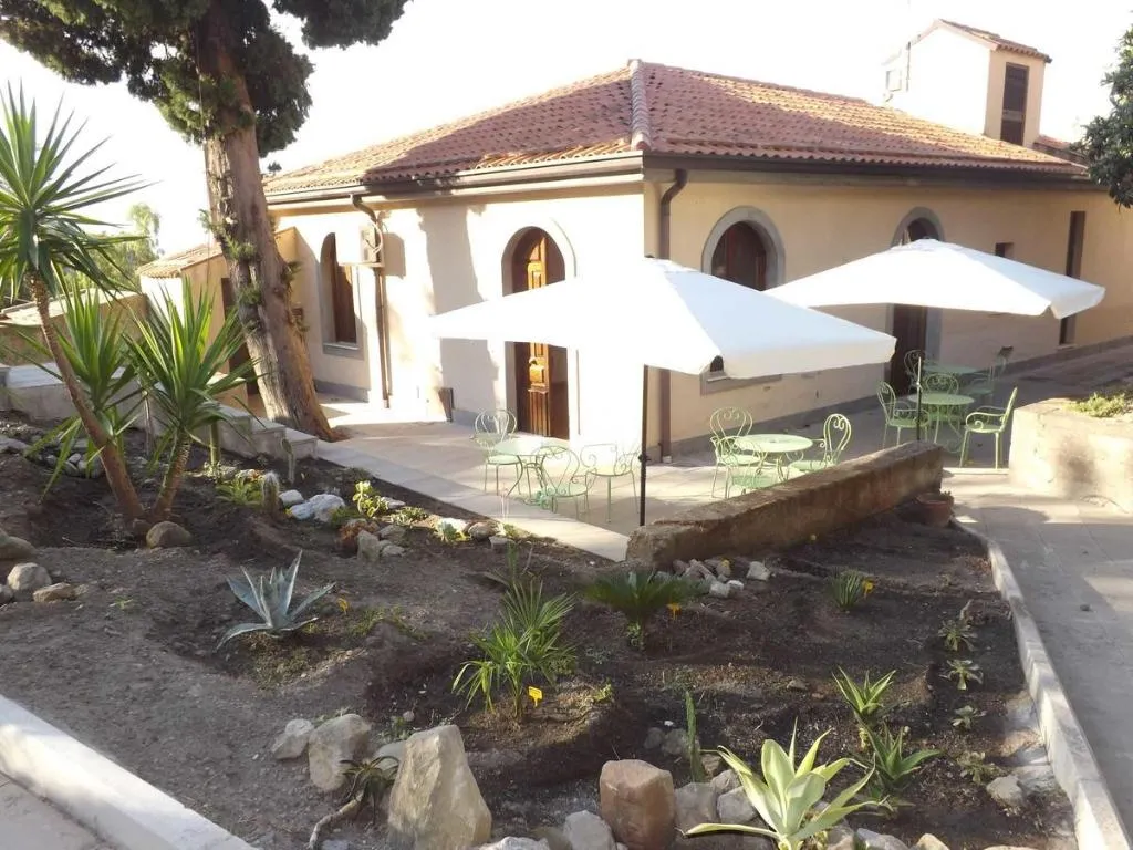 General view, Albergo Diffuso Borgo Gallodoro, Taormina