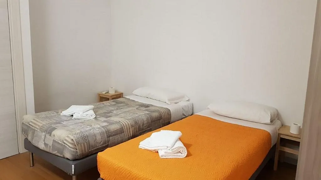 Room, Red Line Room Division, Milan