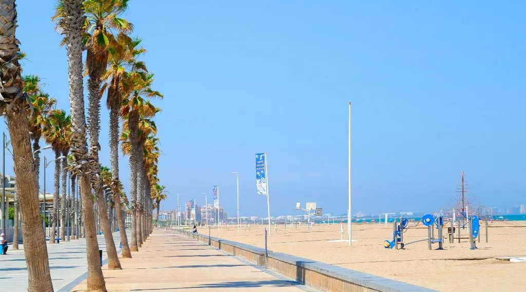 Sports and Entertainment, Uptown Apartments, Valencia