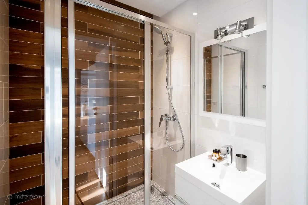 APARTMENT ONE BEDROOM Room, Harenda Residence- Destigo Hotels, Krakow