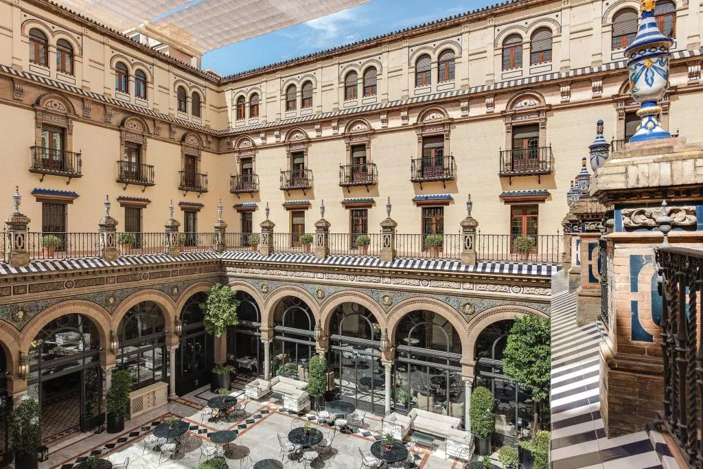 SUITE DELUXE KING BED Room, Alfonso XIII, Seville