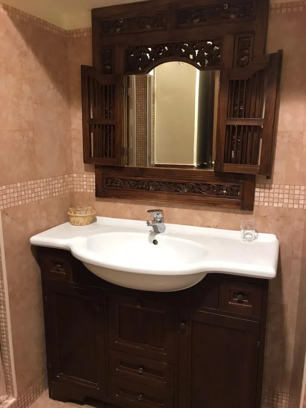 TRIPLE STANDARD Room, Schilizzi, Naples