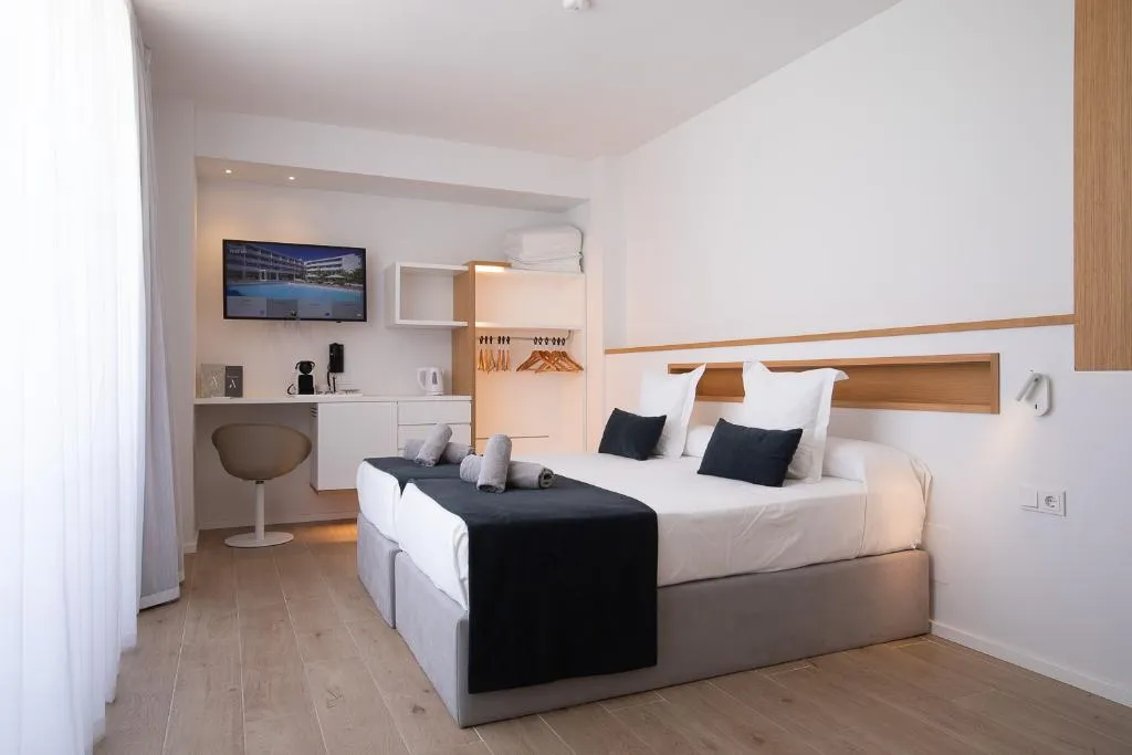 DOUBLE SUPERIOR Room, Anfora Ibiza, Ibiza