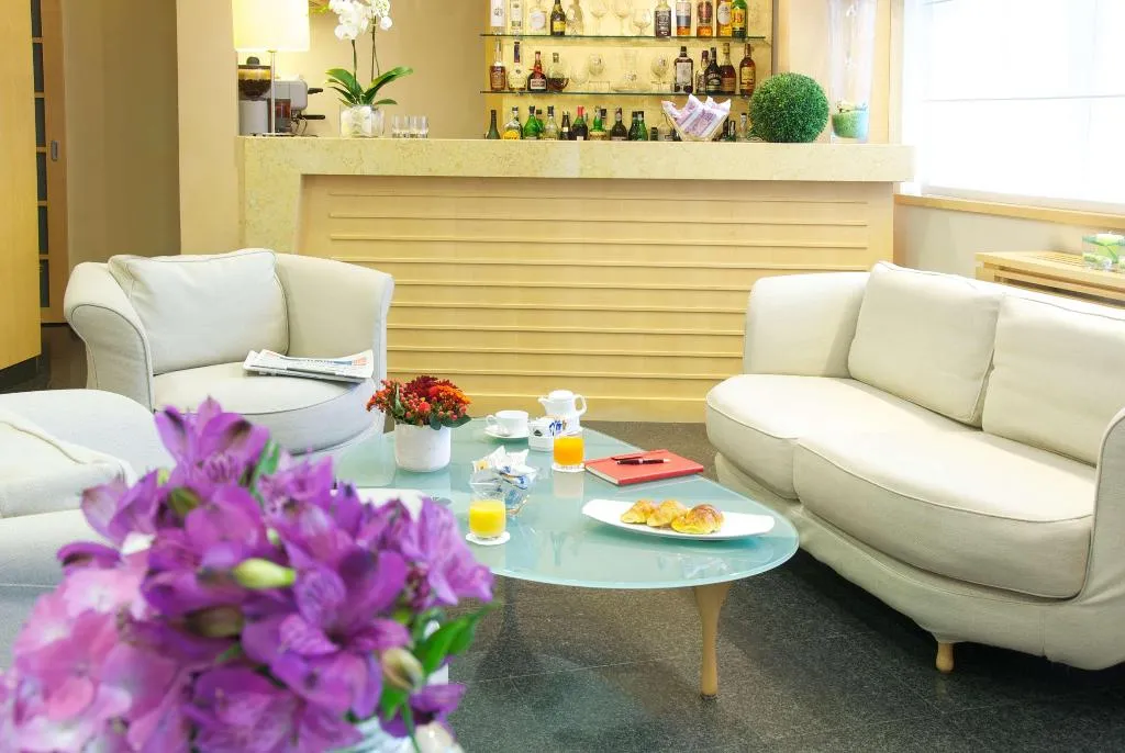 Restaurant, B&B HOTEL Bergamo Executive, Milan