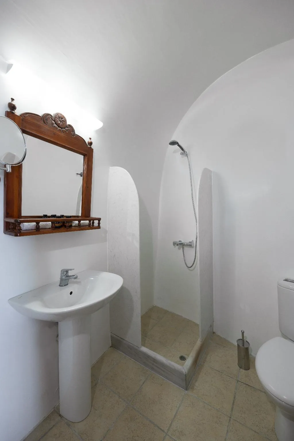 SUITE WITH JACUZZI WITH VIEWS Room, Nevma Suites, Santorini