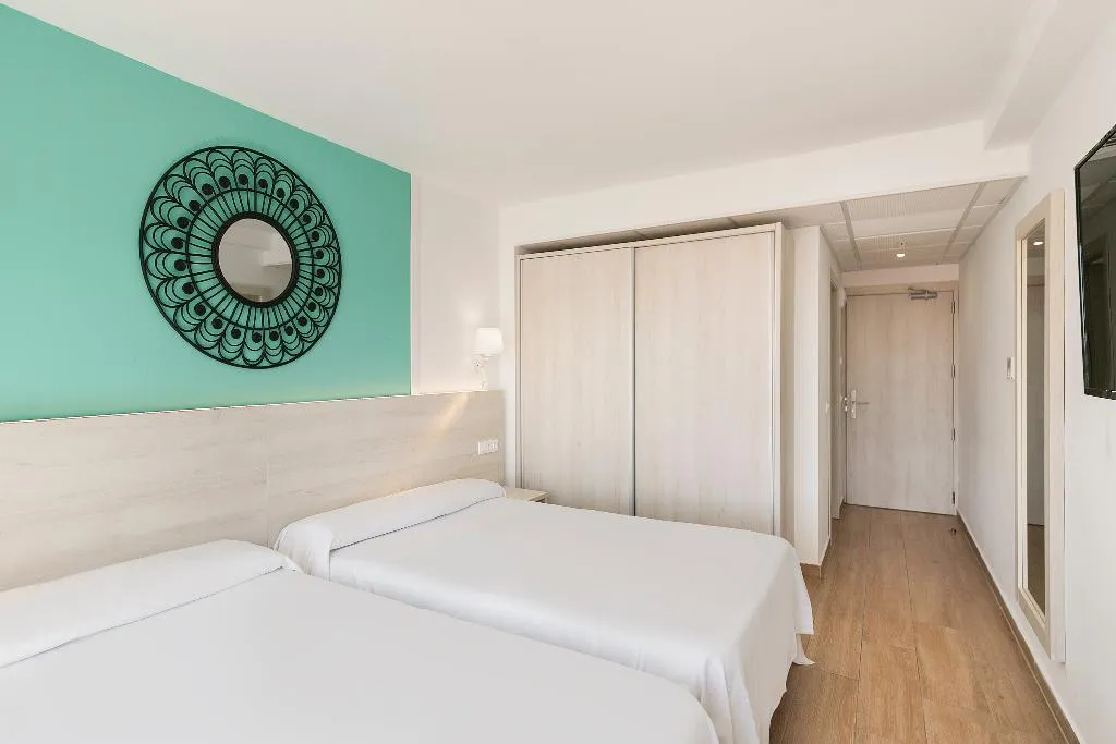SINGLE STANDARD Room, Best Lloret Splash, Costa Brava