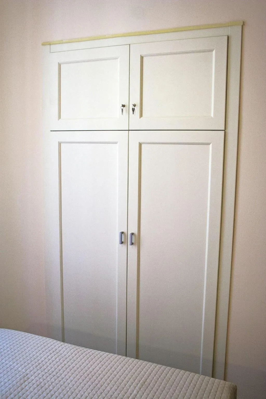 Room, City-in-hostel-B&B, Catania