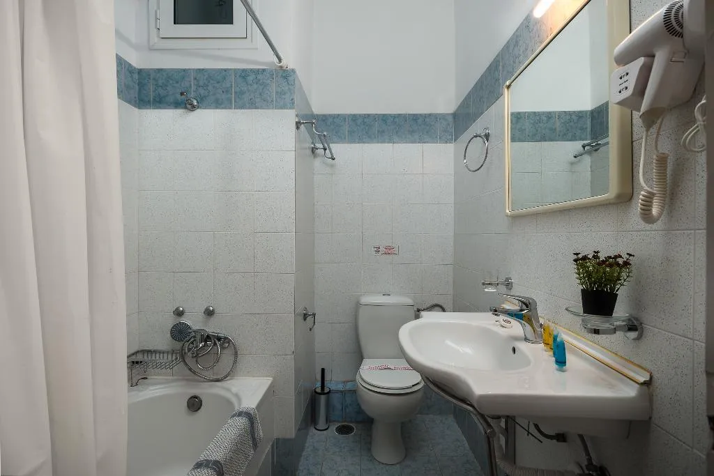 DOUBLE ECONOMY Room, Arion, Corfu
