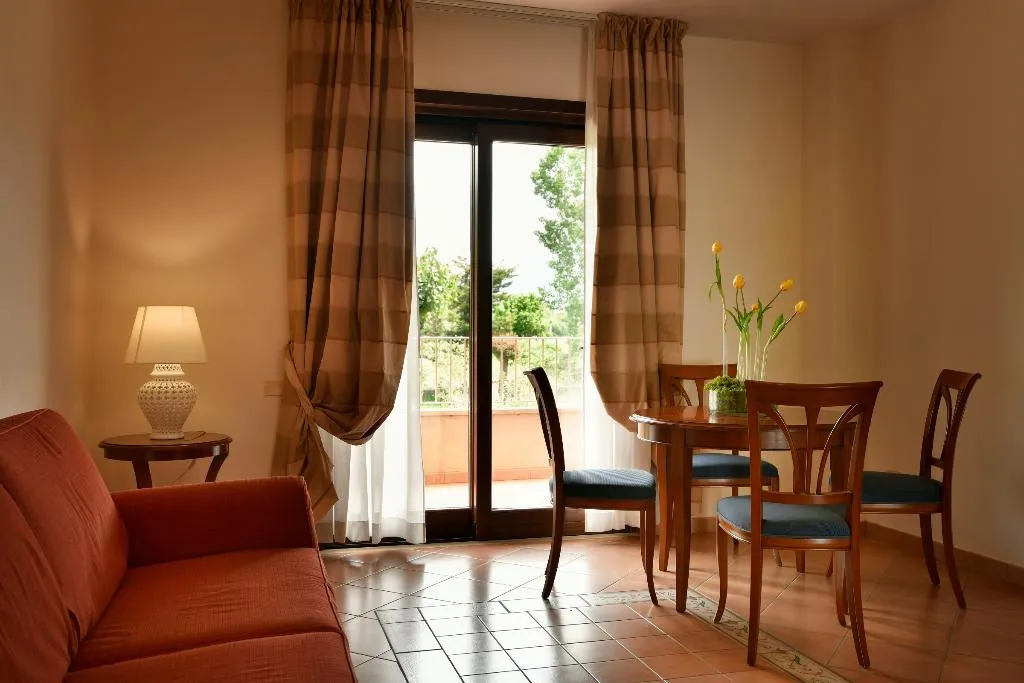 Room, Minerva Resort Hotel, Naples