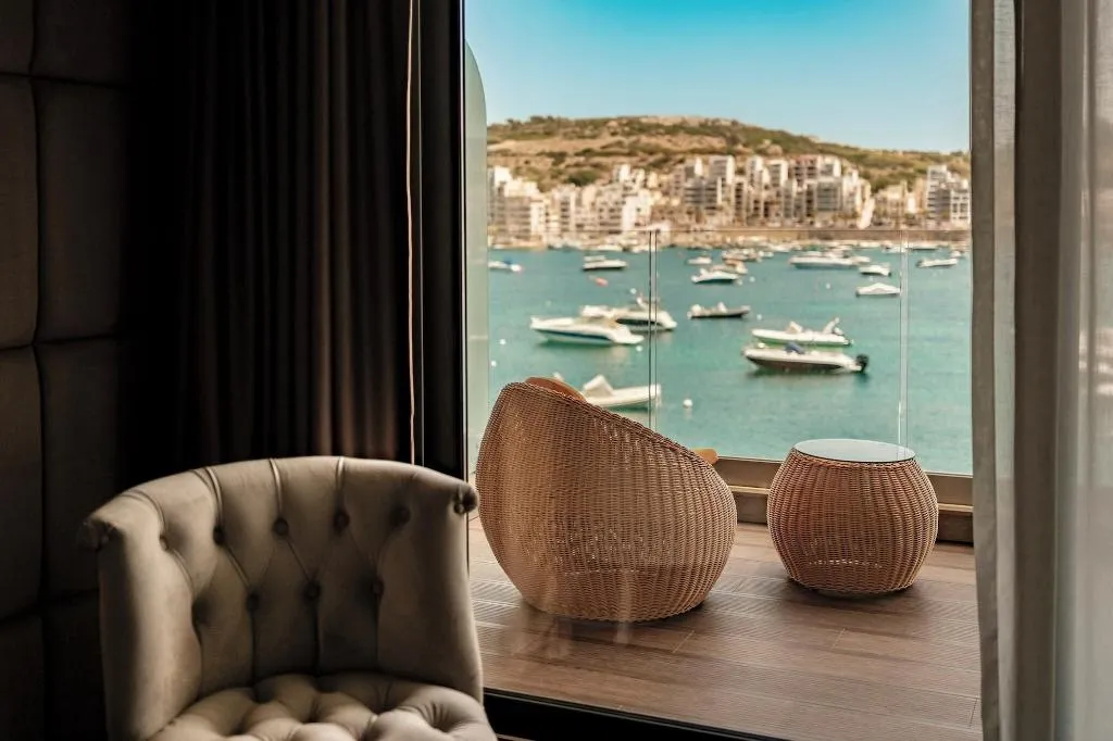 Room, Damare Resort & Spa, Malta