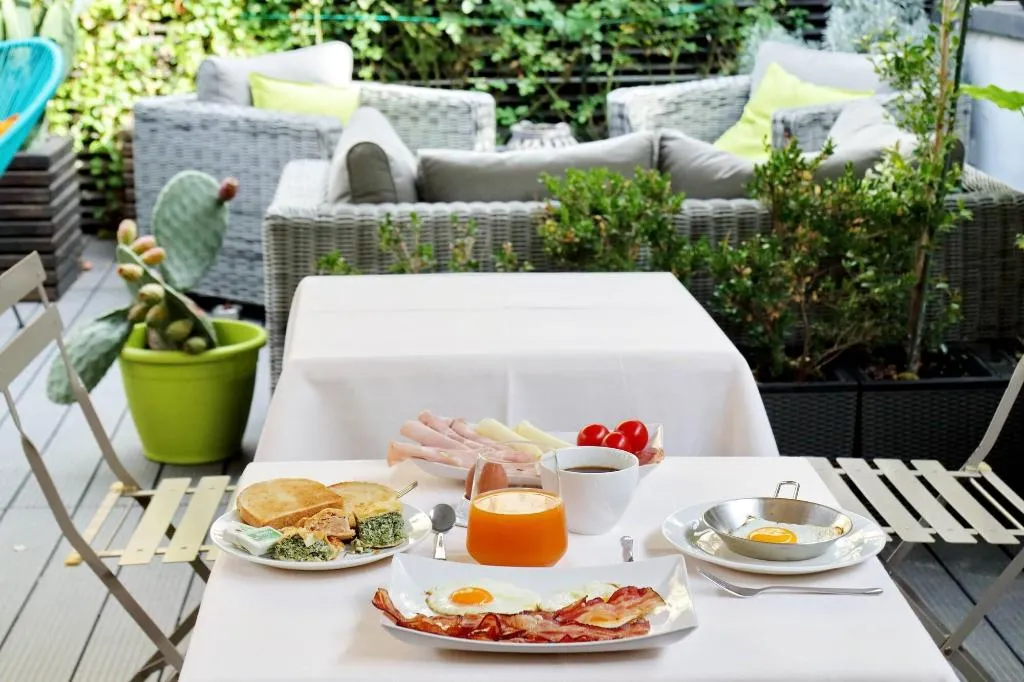 Restaurant, Vico Rooms And Terrace, Rome