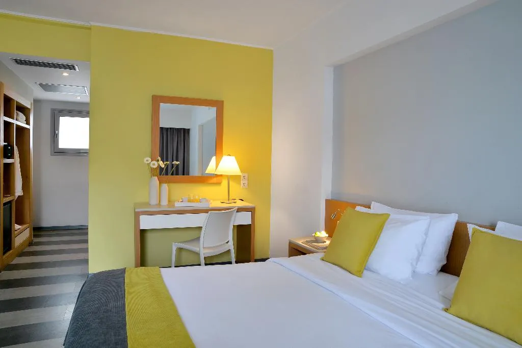 TRIPLE CITY VIEW Room, Airotel Galaxy, Thessaloniki