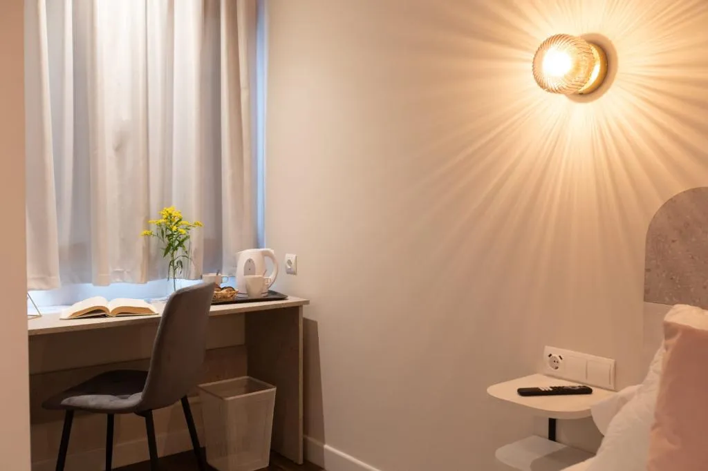 Double or Twin CLASSIC Room, Boutique Rooms Playa Burriana, Costa Del Sol
