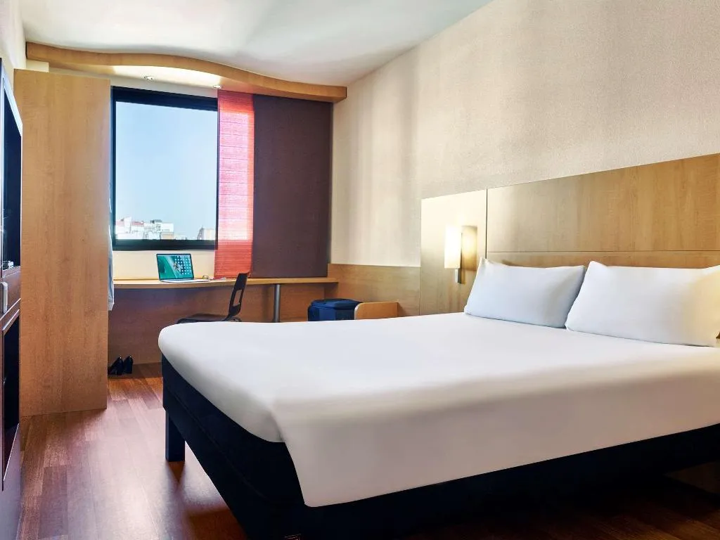 Room, Ibis Barcelona Centro (Sagrada Familia), Barcelona