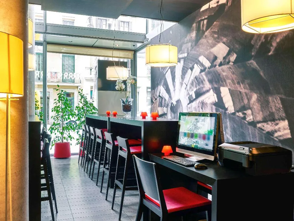 Bar, Ibis Barcelona Centro (Sagrada Familia), Barcelona