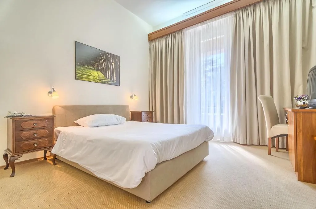 Room, Brijuni Hotel Neptun, Istria