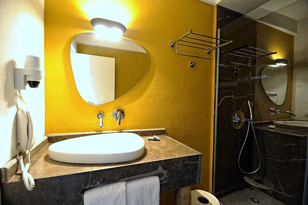 Room, La Brezza Suite & Hotel, Bodrum