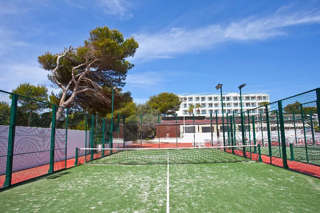 Sports and Entertainment, Seth Mestral Llebeig, Menorca