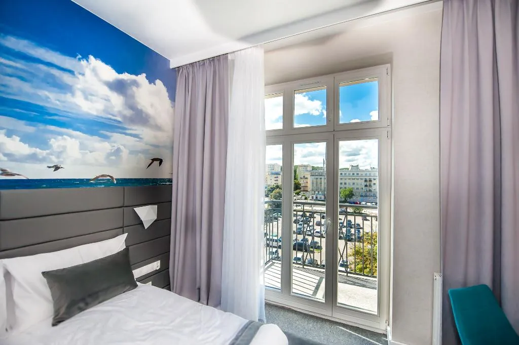 DOUBLE DELUXE WITH BALCONY Room, Hotel Gdynia Boutique, Gdansk