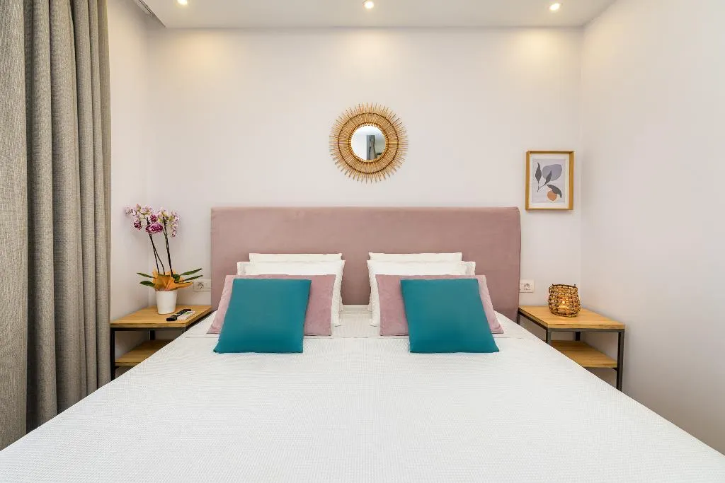 Double or Twin SUPERIOR KING BED Room, Korina Apart Hotel, Corfu