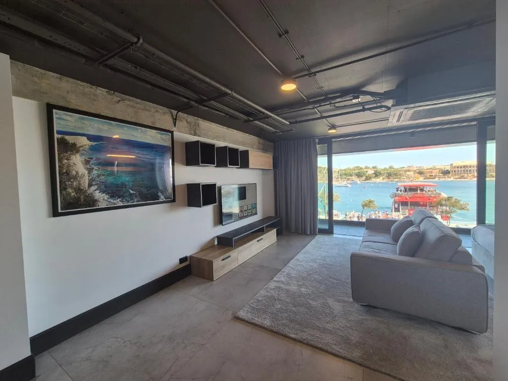 STUDIO SEA VIEW Room, The Londoner Hotel Sliema, Malta