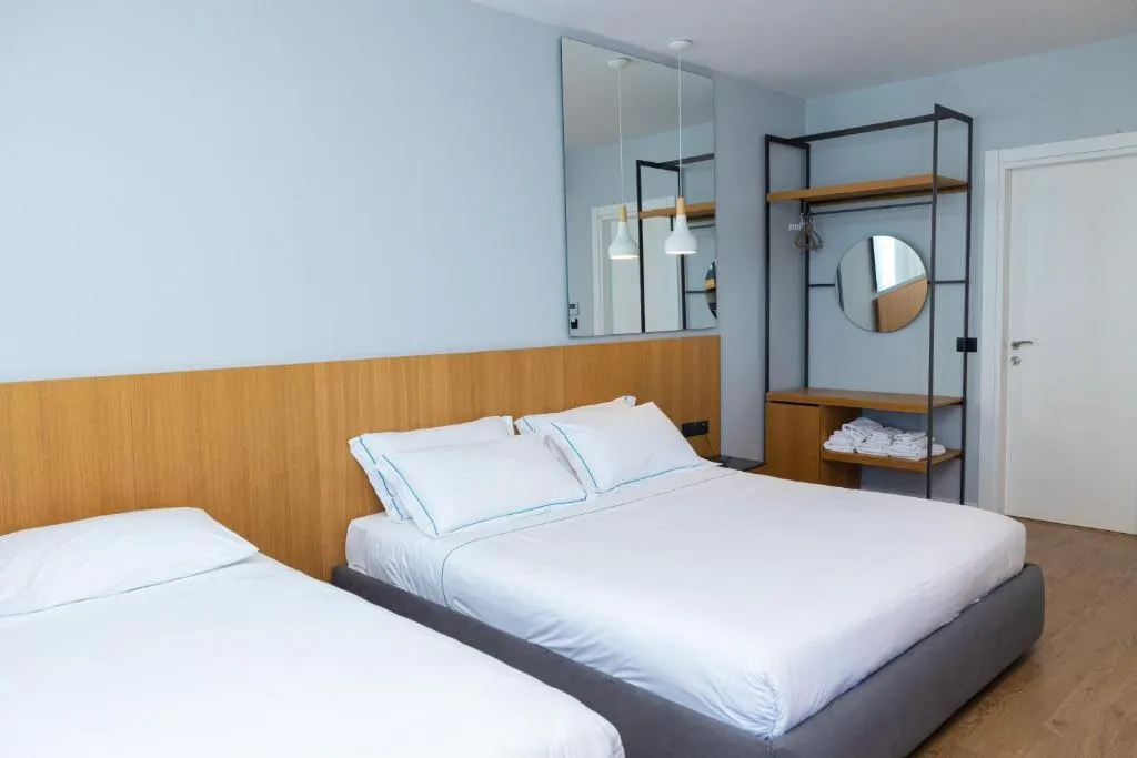 TRIPLE SEA VIEW Room, Duka Hotel, Kavaje
