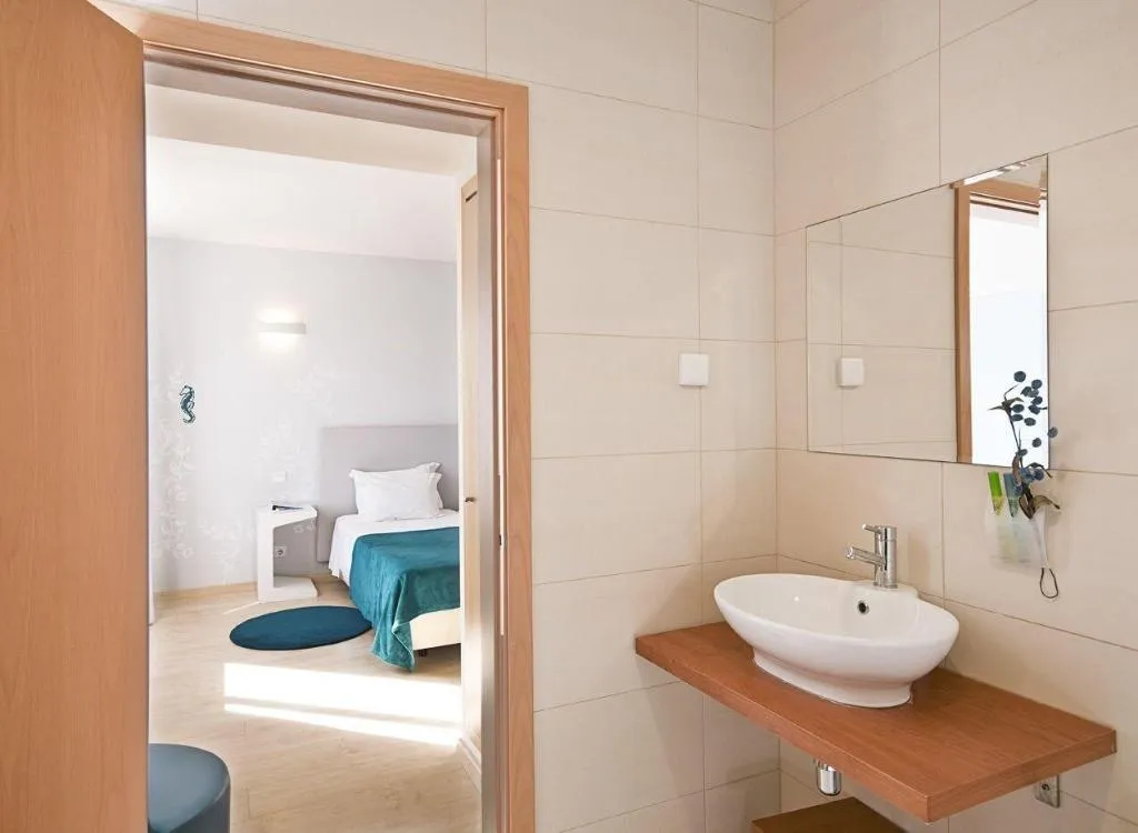 Room, Mareta Beach Boutique Bed & Breakfast, Algarve