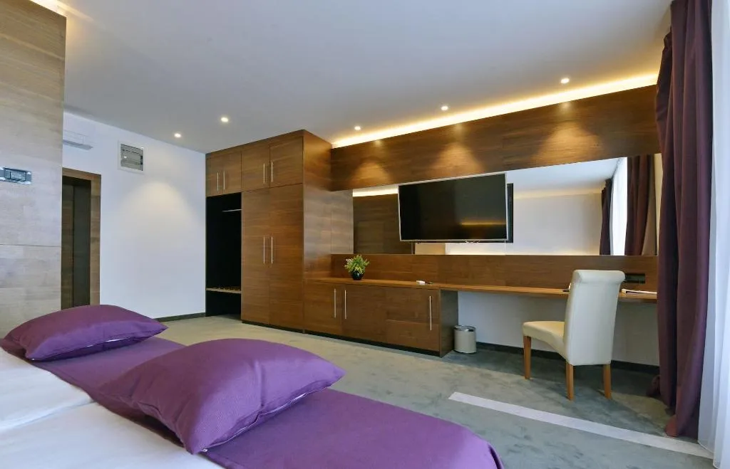 Room, Brijuni Hotel Neptun, Istria