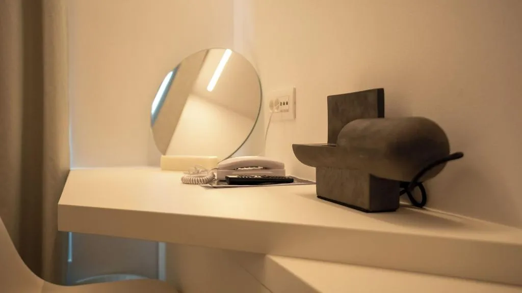 Room, Neo Luxury Suites, Santorini