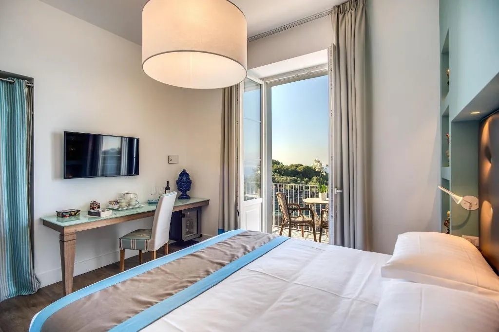 Room, Relais Palazzo del Barone - Adults Only, Naples