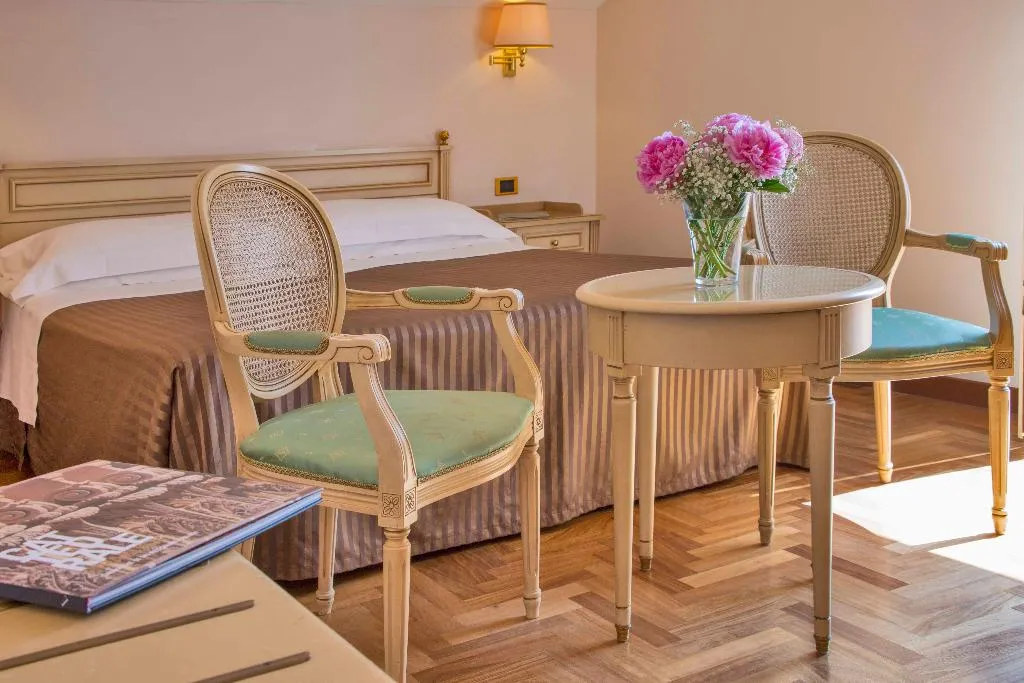 Room, Grand Villa Politi, Catania