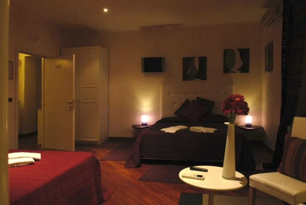 Room, B&B Museum, Naples